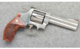 Smith & Wesson Model 629-5 Classic in 44 Mag - 4 of 4