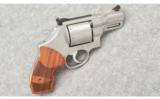 Smith & Wesson Model 627-5 in 357 Mag - 1 of 4