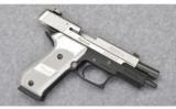 Sig Sauer P220 Elite Platinum in 45 ACP - 4 of 4