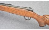 Weatherby Mark V Safari in 458 Lott - 4 of 8