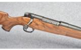 Weatherby Mark V Safari in 300 Wby Mag - 2 of 8