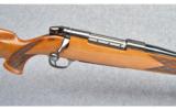 Weatherby Mark V Deluxe in 257 Wby Mag - 2 of 7