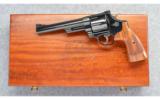 Smith & Wesson Model 29 Cabela's Edition in 44 Mag - 2 of 4