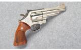 Smith & Wesson Model 29-2 in 44 Mag - 1 of 4