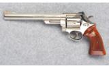 Smith & Wesson Model 57 in 41 Mag - 2 of 4