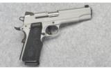 Sig Sauer 1911 XO Stainless, Crimson Trace in 45 ACP - 1 of 5