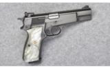 Browning Hi-Power in 9mm Luger - 1 of 5