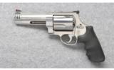 Smith & Wesson Model 460V in 460 S&W Mag - 2 of 3