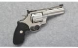 Colt ~ Anaconda ~ 44 Magnum - 1 of 5