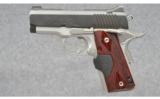 Kimber ~ Ultra Carry II
w/Crimson Trace ~ 45 ACP - 2 of 4