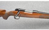 Winchester ~ 70 Classic Featherweight ~ 22-250 Rem - 3 of 9