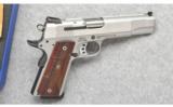 Smith & Wesson ~ SW1911 E-Series ~ 45 ACP - 1 of 4
