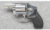 Smith & Wesson ~ Model 640 ~ 38 Special - 2 of 4