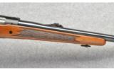 Winchester ~
Model 70 ~ 375 H&H Mag - 4 of 9