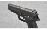 Sig Sauer ~ P226 ~ 9mm Luger - 4 of 5