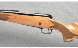 Winchester ~ Model 70 Super Grade Maple ~ 7mm Rem Mag - 7 of 10