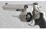 Smith and Wesson ~ Model 929 ~ 9mm Luger - 3 of 4