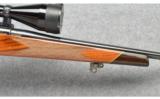 Weatherby ~ Mark V Deluxe Left Hand ~ 300
Wby Mag - 7 of 9