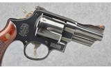 Smith & Wesson ~ Model 29 -10 ~ 44 Magnum - 5 of 10