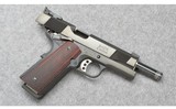 Les Baer Custom ~ Premier II ~ 45 ACP - 3 of 4