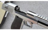Magnum Research ~ Desert Eagle ~ 44 Magnum - 4 of 5