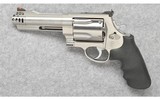 Smith & Wesson ~ Model 460V ~ 460 S&W Magnum - 2 of 4
