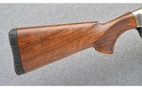 Browning ~ Maxus Ultimate ~ 12 Gauge - 2 of 10