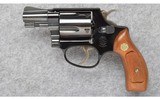 Smith & Wesson ~ Model 37 Airweight ~ 38 Special - 2 of 6