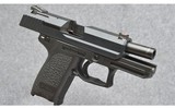 Heckler & Koch ~ USP Compact ~ 40 S&W - 3 of 7