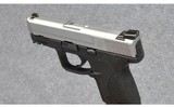 Smith & Wesson ~ M&P40c ~ 40 S&W - 4 of 4