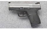Smith & Wesson ~ M&P40c ~ 40 S&W - 2 of 4