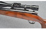Weatherby ~ Mark V ~ 300 Wby Magnum - 8 of 11