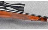 Weatherby ~ Mark V ~ 300 Wby Magnum - 4 of 11