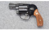 Smith & Wesson ~ Model 38 Bodyguard ~ 38 Special - 2 of 4
