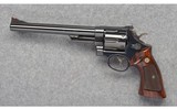 Smith & Wesson ~ Model 57 ~ 41 Magnum - 2 of 7