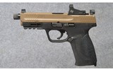 Smith & Wesson ~ M&P9 M2.0 Special Series ~ 9 mm Luger - 2 of 4