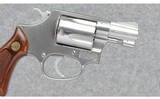 Smith & Wesson ~ Model 60 ~ 38 Special - 5 of 5