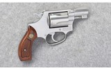 Smith & Wesson ~ Model 60 ~ 38 Special - 1 of 5