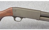 Ithaca Gun Co. ~ Model 37 Featherweight Riot ~12 Gauge - 3 of 10