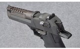 Magnum Research ~ Desert Eagle ~ 357 Magnum - 4 of 5