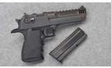 Magnum Research ~ Desert Eagle ~ 357 Magnum - 1 of 5