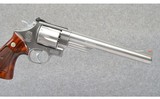 Smith & Wesson ~ Model 629-1 ~ 44 Magnum - 3 of 5