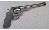 Smith & Wesson ~ Model 29-2 ~ 44 Magnum - 1 of 5