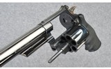 Smith & Wesson ~ Model 29-2 ~ 44 Magnum - 5 of 5
