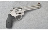 Smith & Wesson ~ Model 686-6 ~ 357 Magnum - 1 of 5