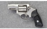 Ruger ~ SP101 ~ 357 Magnum - 2 of 5