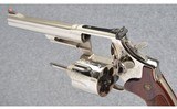 Smith & Wesson ~ Model 29-10 Engraved ~ 44 Magnum - 4 of 4
