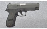 SIG Sauer ~ P226 ~ 9 mm Luger - 2 of 6