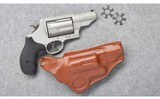 Smith & Wesson ~ Governor ~ 410 Gauge /45 Colt /45 ACP - 1 of 4