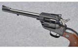 Ruger ~ New Model Single Six ~ 22 LR / 22 Magnum - 4 of 5